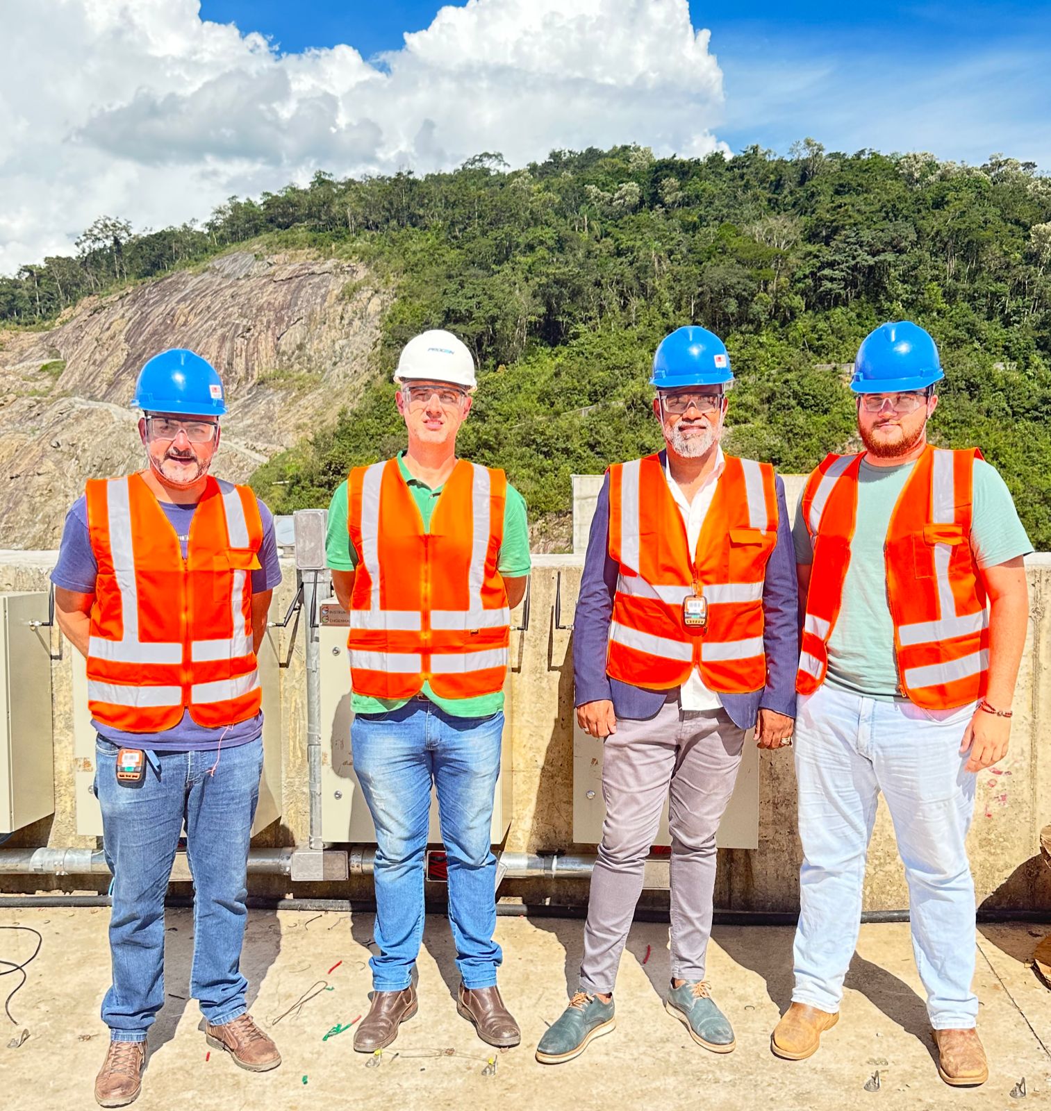 Comissão da Câmara de Itabirito visita Muro da Vale em São Gonçalo do Bação