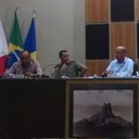 Capitão Gláucio participa de reunião na Câmara Municipal